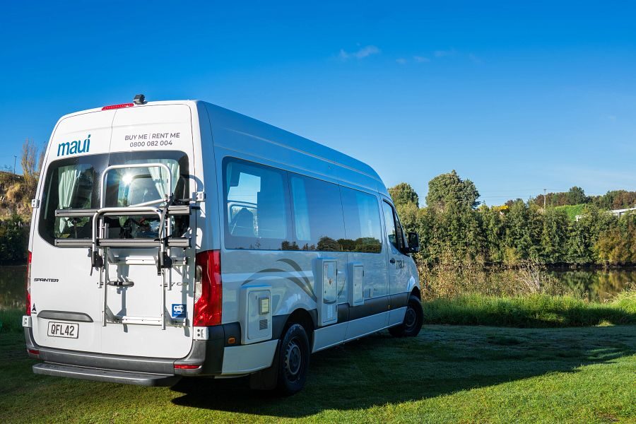 Fietsrek gemonteerd op de achterkant van de Maui Ultima in Nieuw-Zeeland