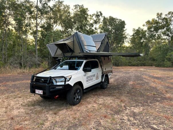 Adventure Rentals Toyota Hilux 4WD daktenten en luifel